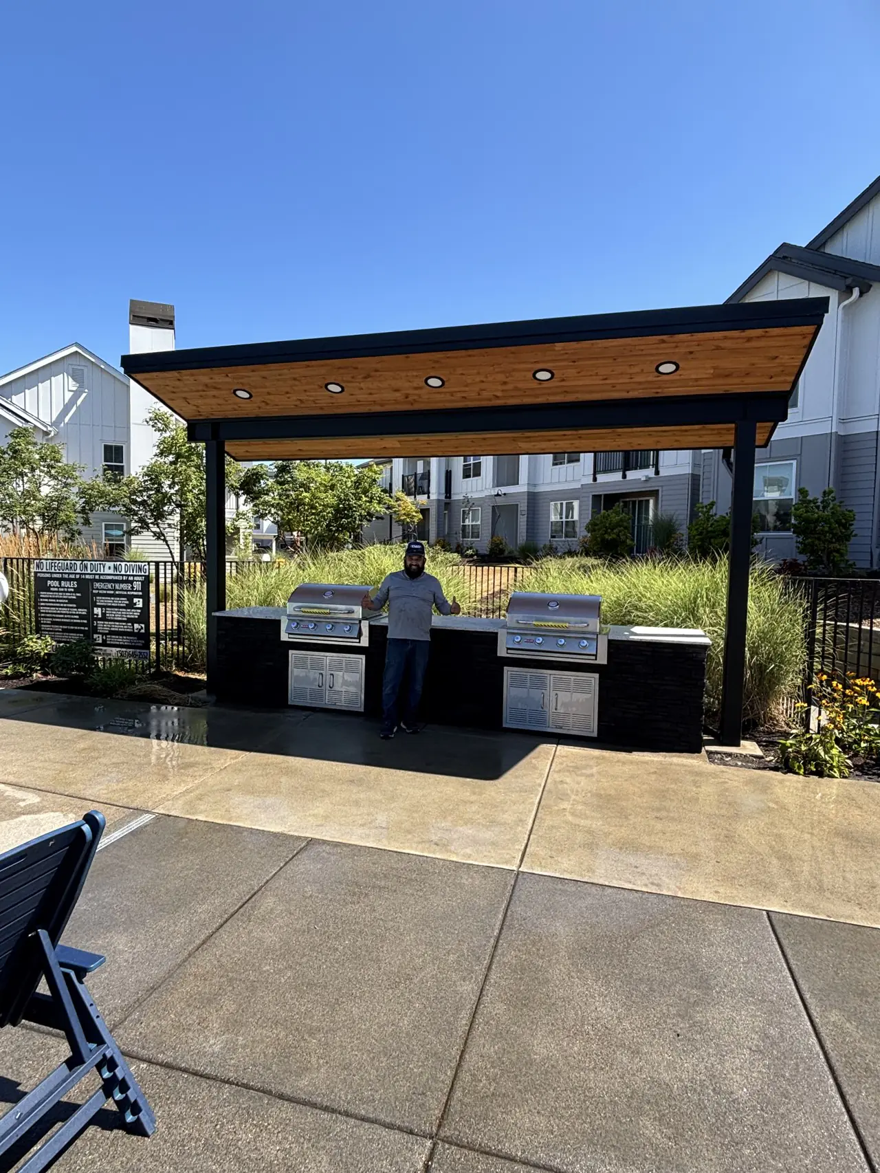 Custom outdoor grill build by MAR Rodriguez Construction in Salem Oregon